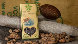 Pura Kruda Ĉokolado 100% kakao